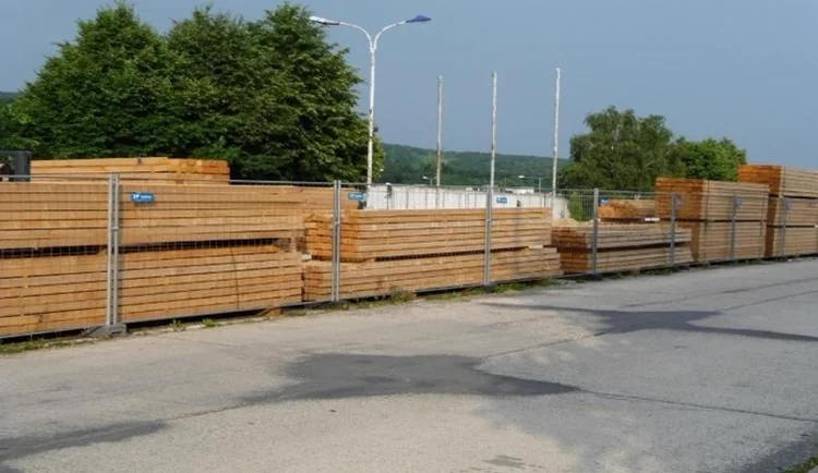 Oplotenie stavieb a rekonštrukcií — JF FENCE mobilné oplotenie