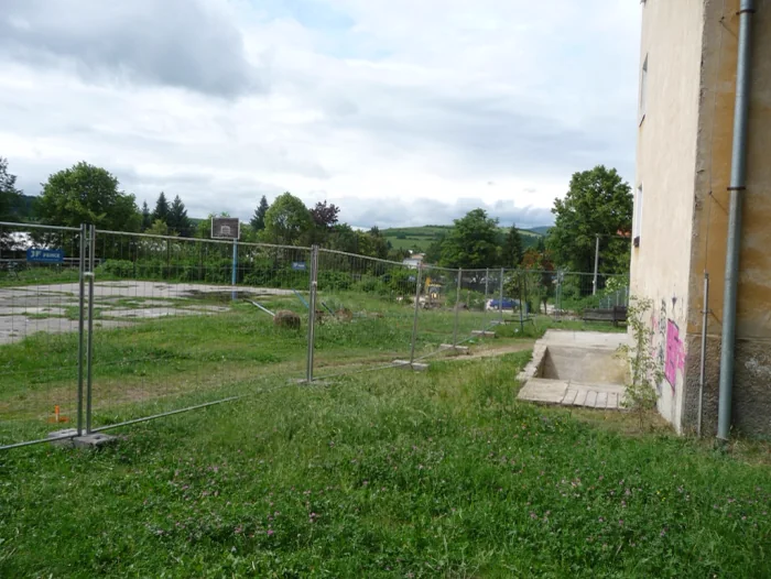 Oplotenie stavieb a rekonštrukcií — JF FENCE mobilné oplotenie